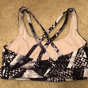 Lululemon athletica Energy Bra Size 4